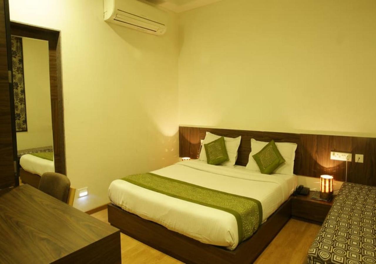 Hotel Harsh Paradise,jaipur