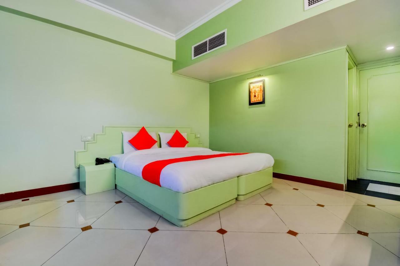 Oyo 18814 Maya International Hotel 3*
