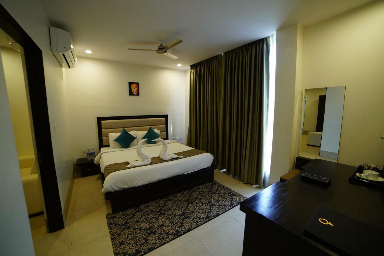 Angel Sikar Highway Hotel