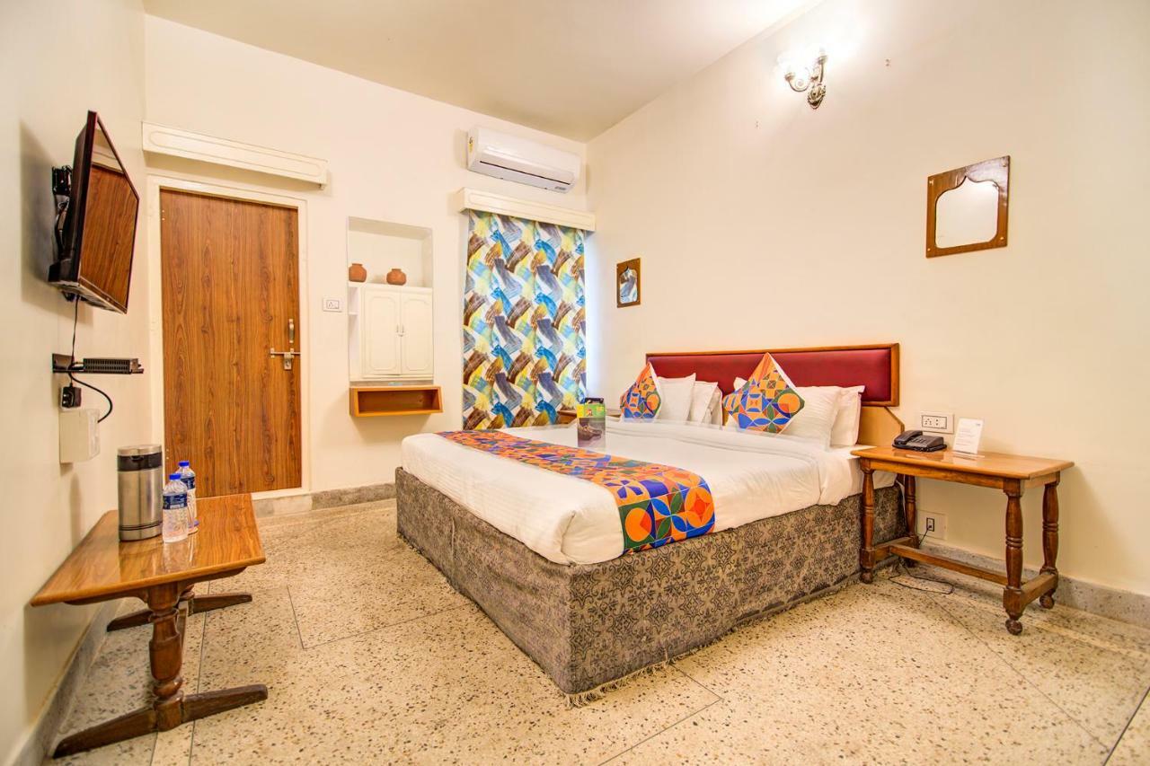 Pink Palace Hotel