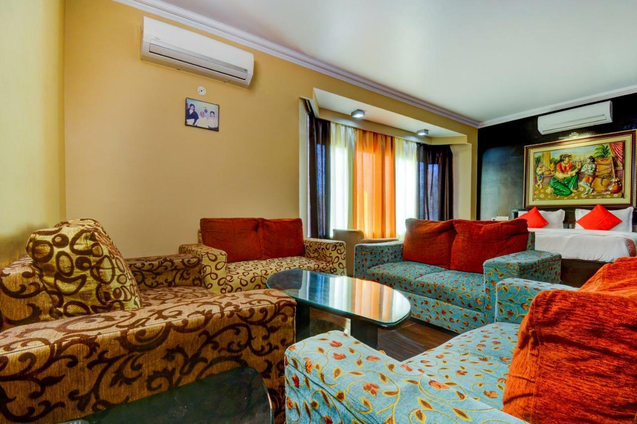 Hotel Oyo 18814 Maya International Jaipur