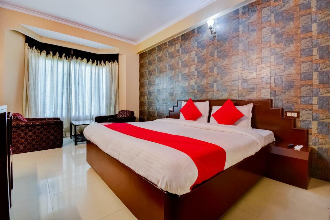 Hotel Oyo 18814 Maya International