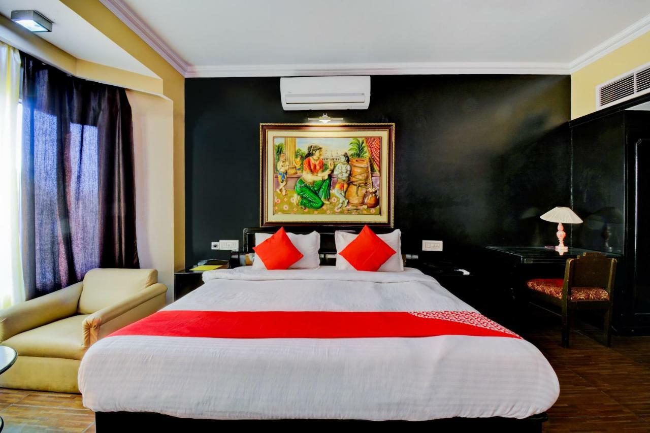 Oyo 18814 Maya International 3*