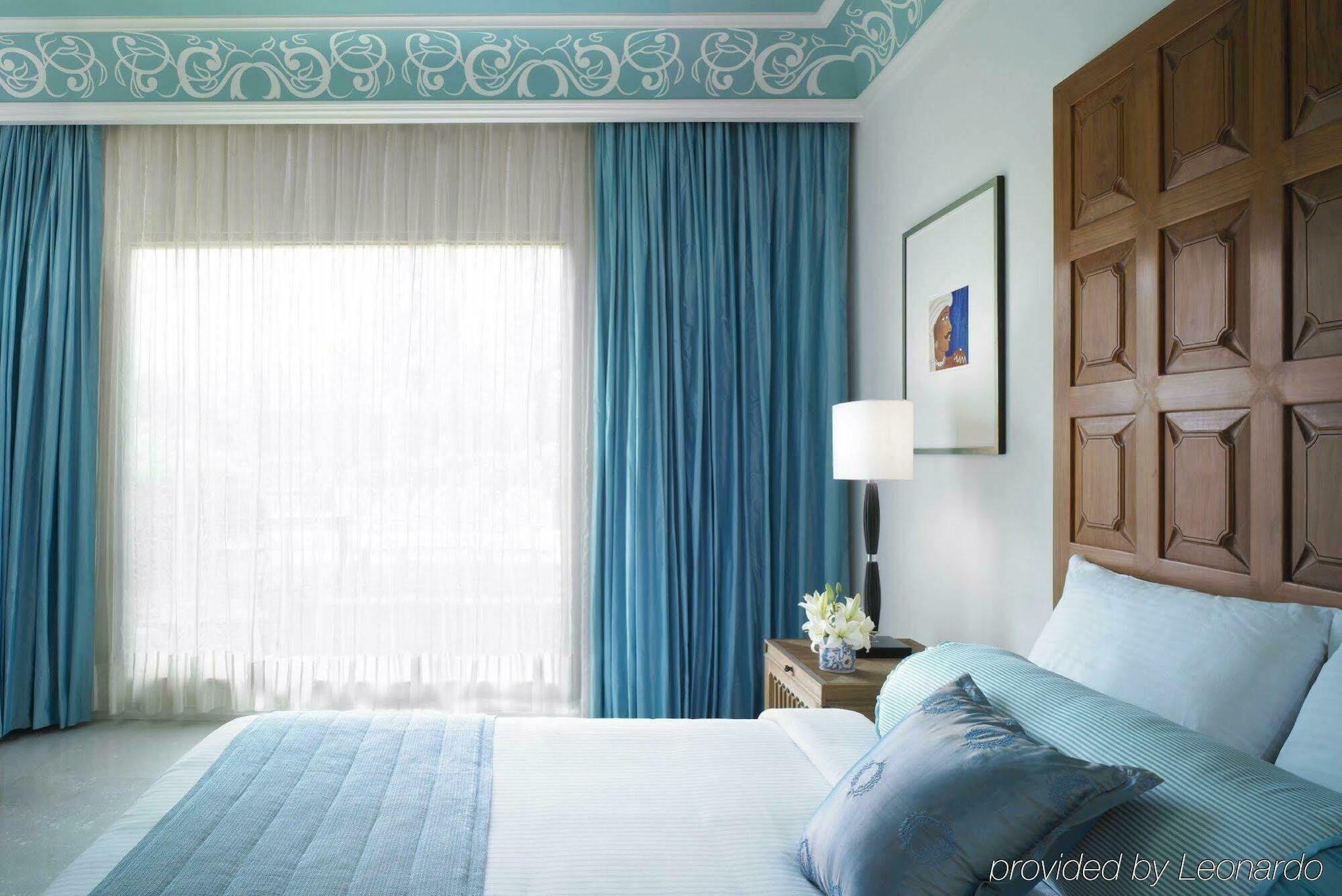 Jai Mahal Palace Hotel 5*