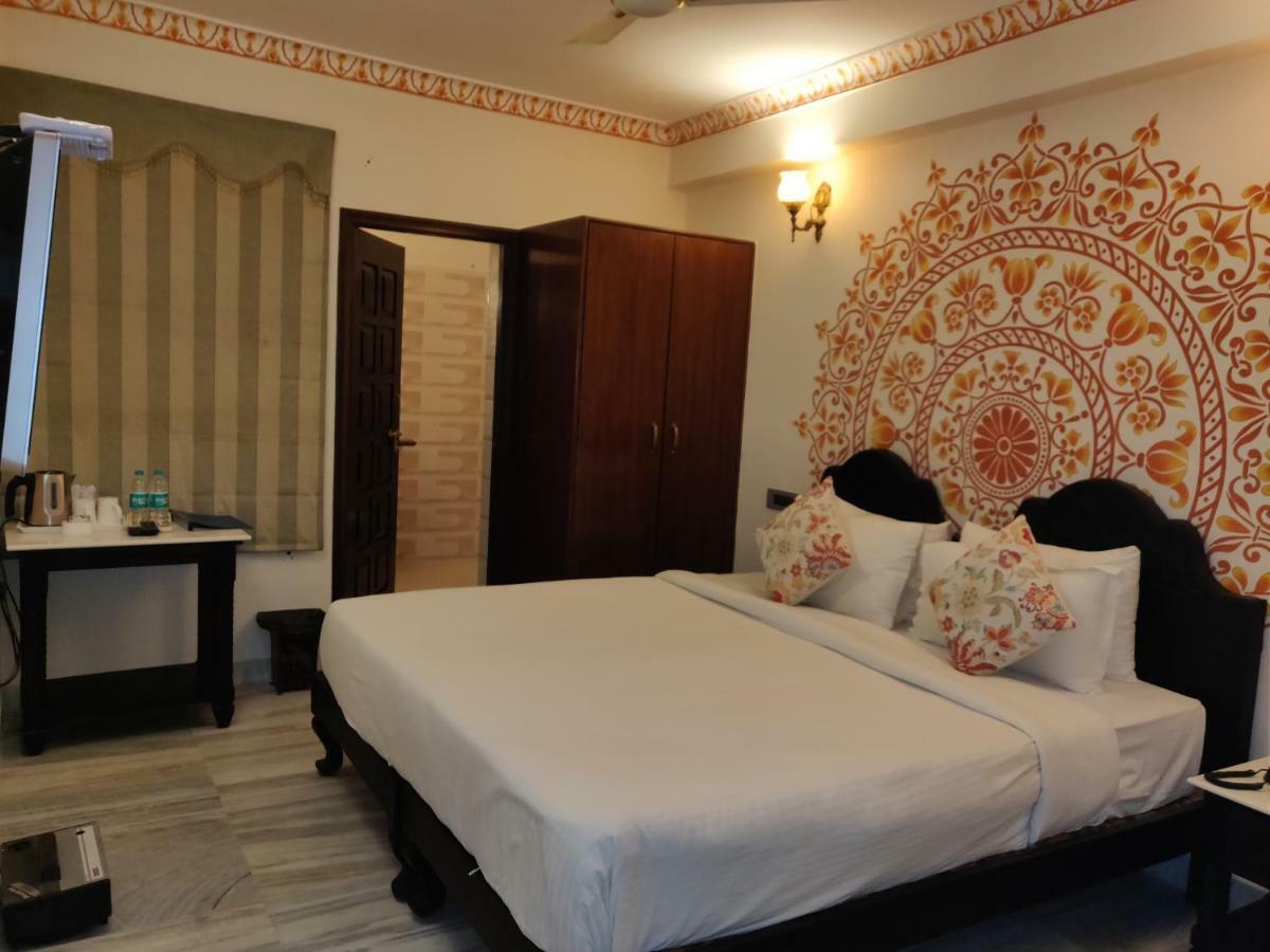 Laxmi Palace Heritage Boutique 4*