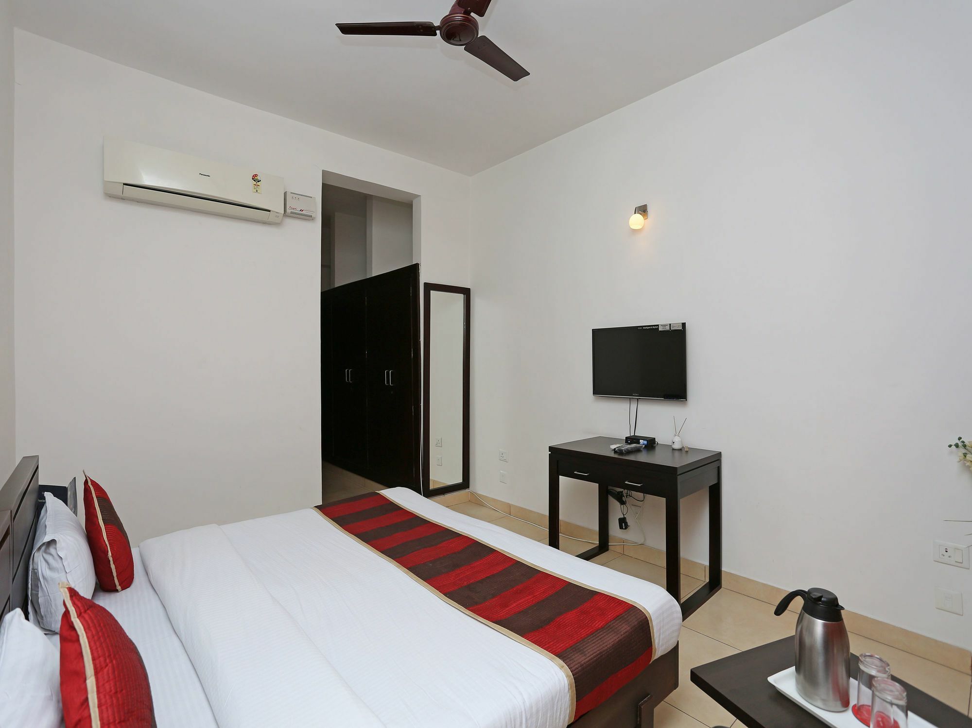 Oyo 6327 Hill View Hotel 2*