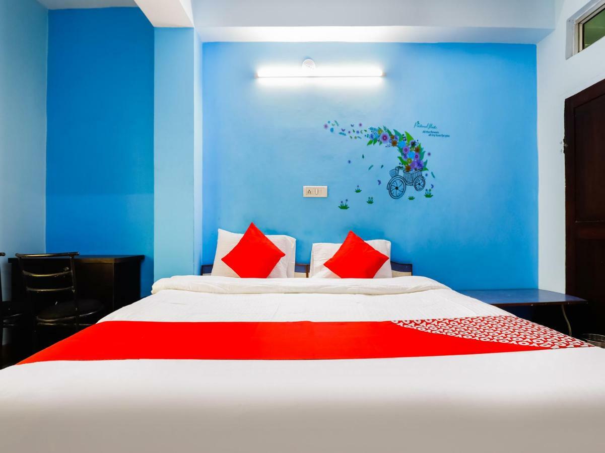 Aapnni Hotel