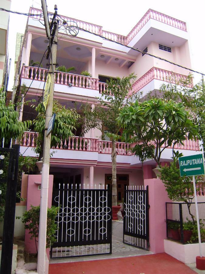 Bed & Breakfast Rajputana Guest House,