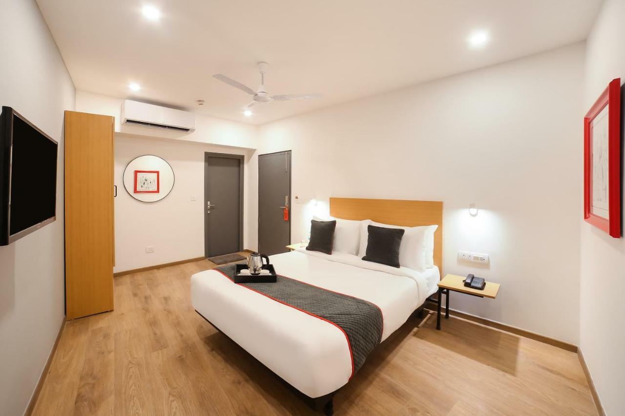 Oyo Townhouse 110 Mi Road Hotel 3*