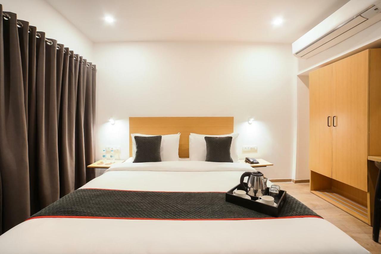 Hotel Oyo Townhouse 110 Mi Road 3*