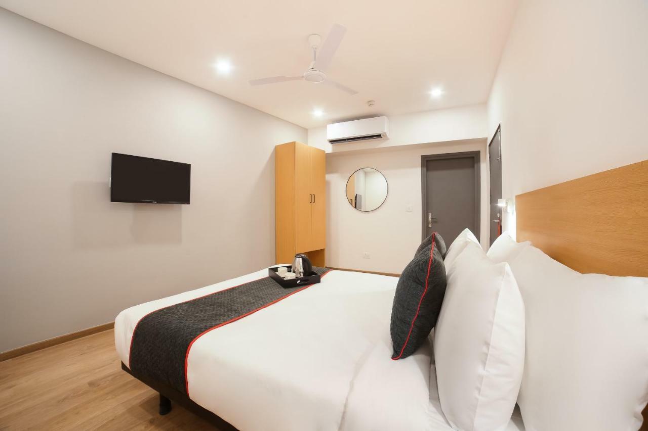 Oyo Townhouse 110 Mi Road Hotel Jaipur
