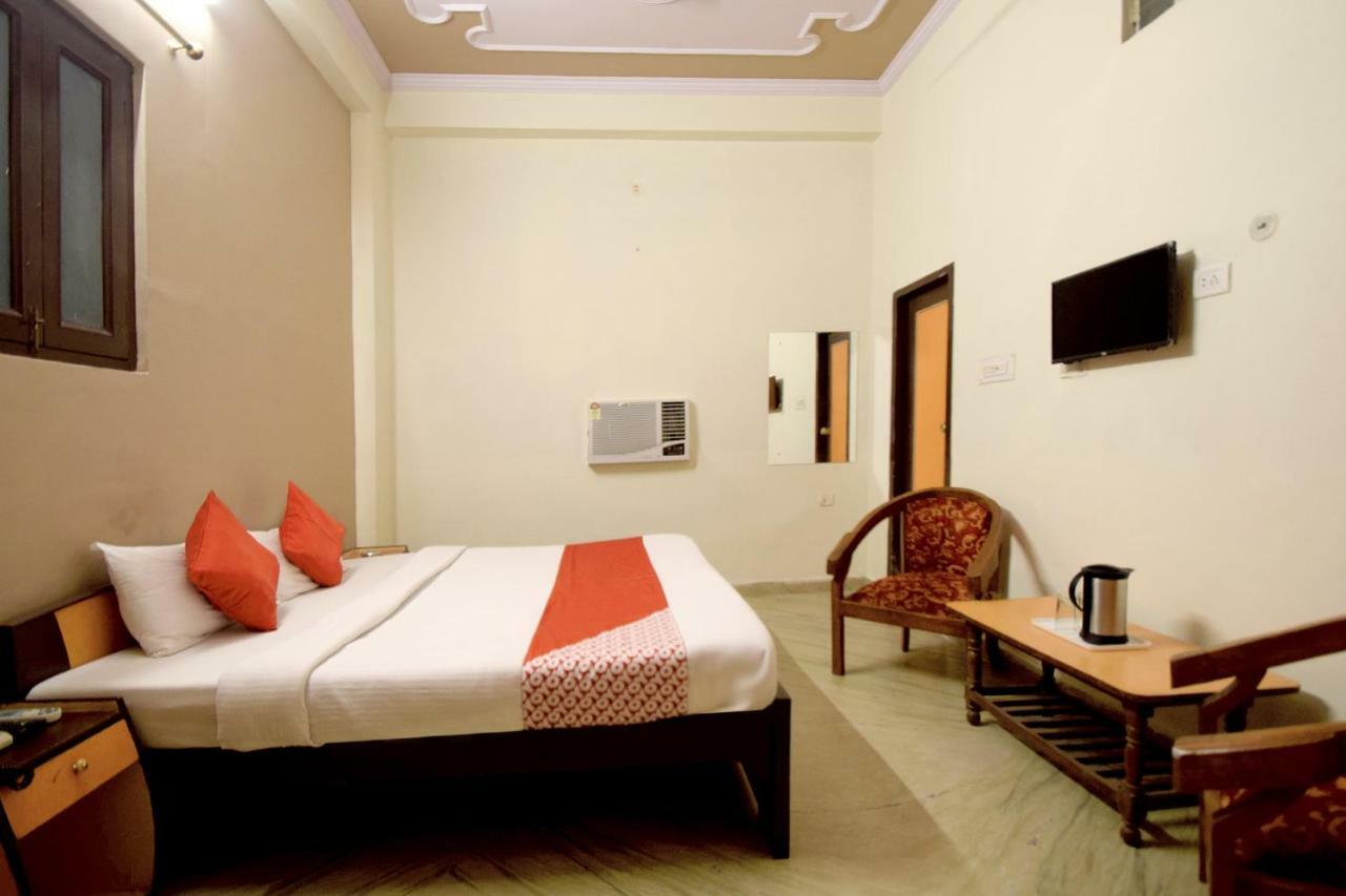 Hotel Oyo 23499 Sky