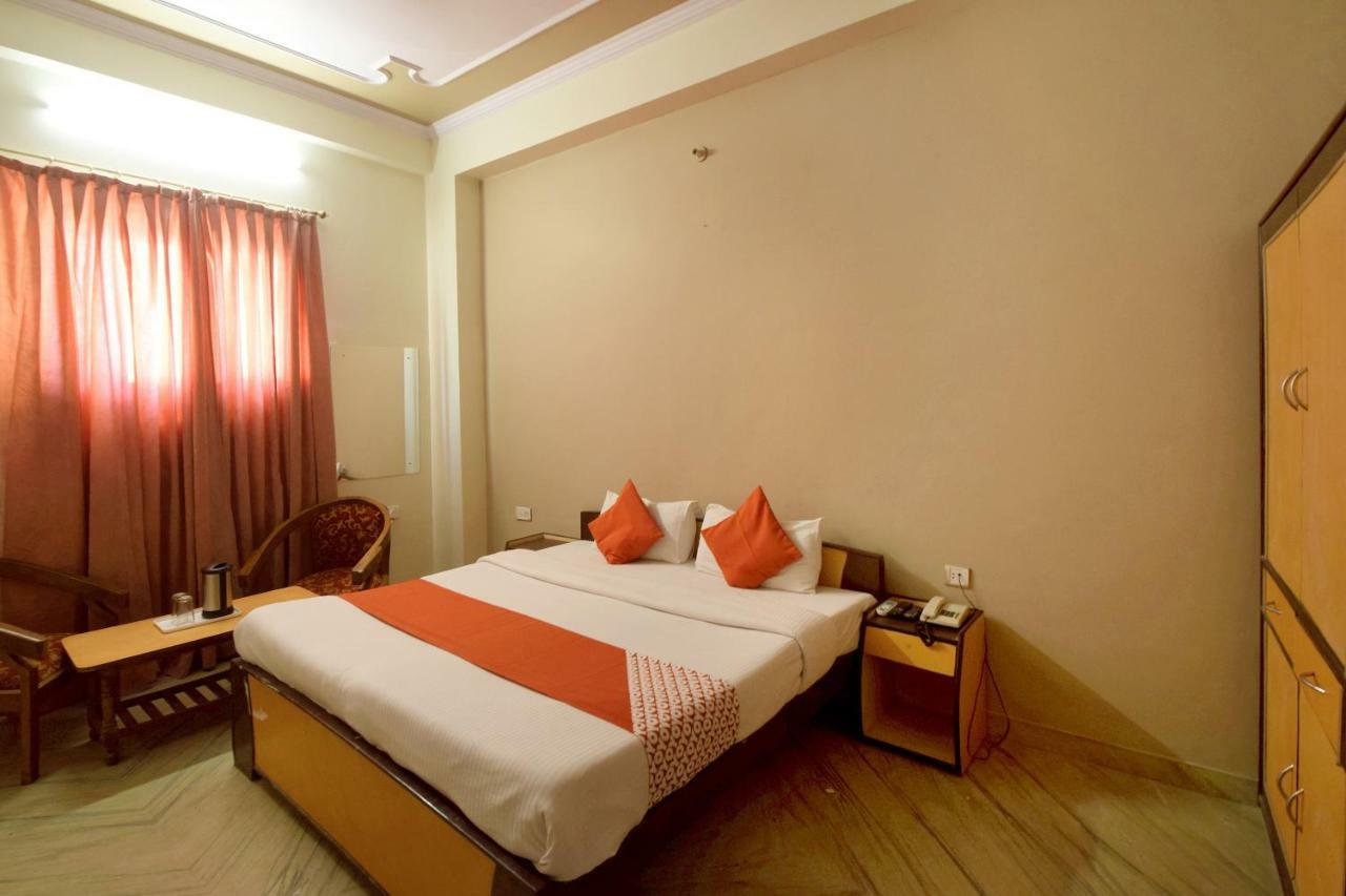 Hotel Oyo 23499 Sky