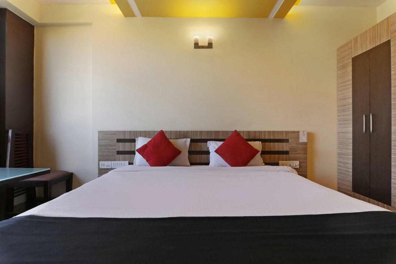 Capital O 18907 Apex Intercontinental Hotel 3*