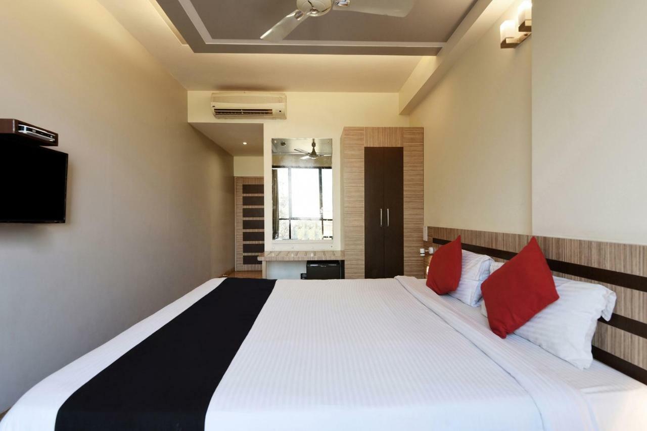 Hotel Capital O 18907 Apex Intercontinental 3*