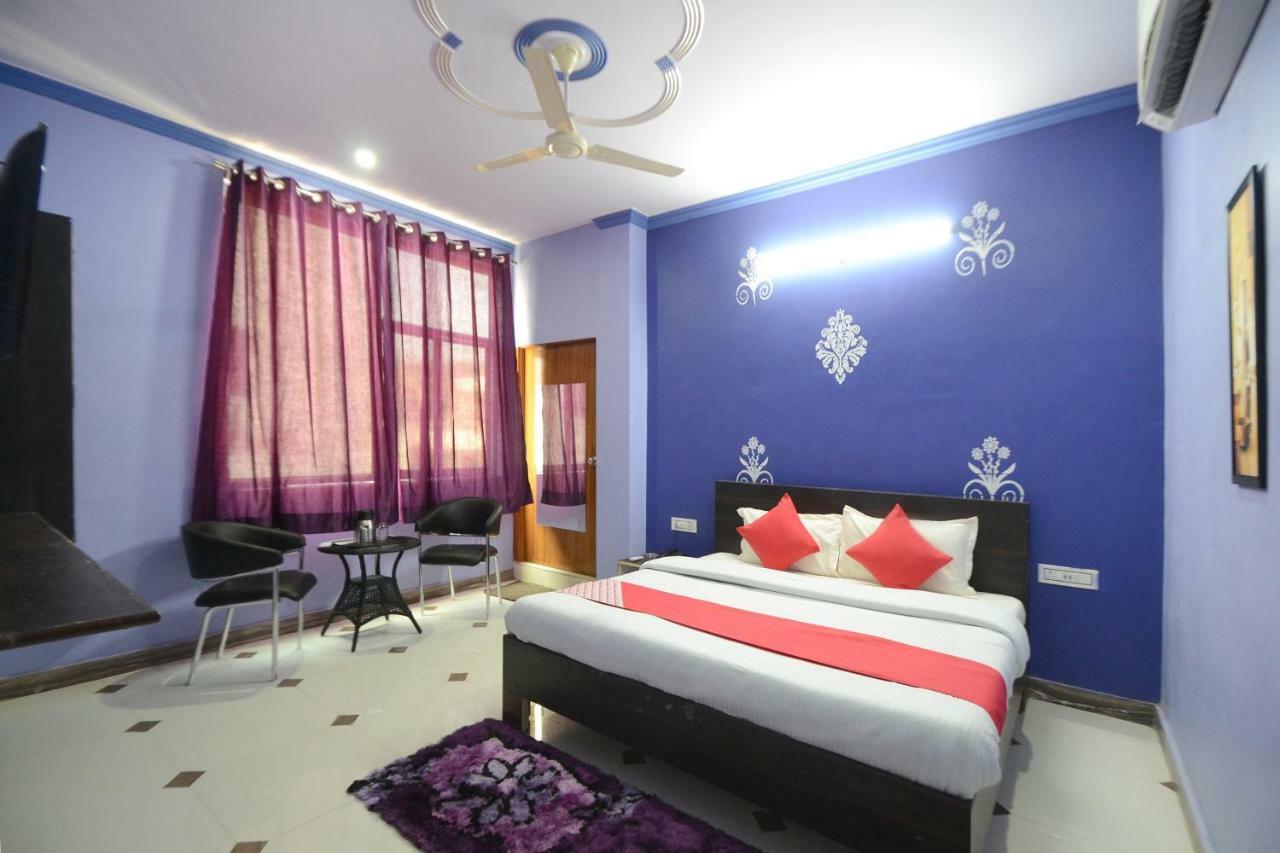 Hotel Oyo Blue Moon Jaipur