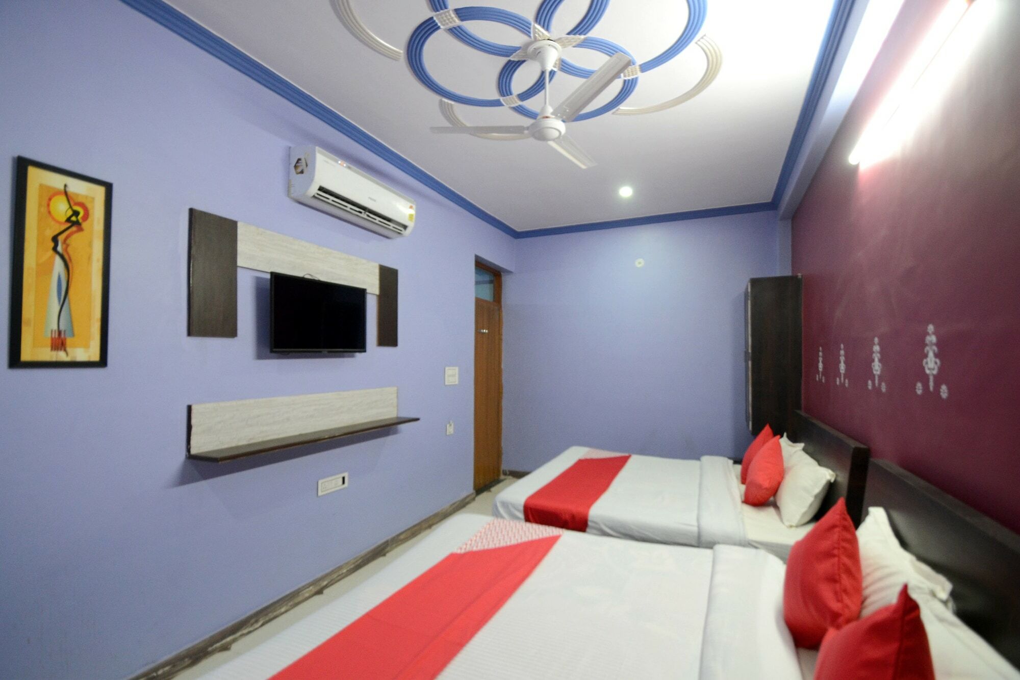 Oyo Blue Moon Hotel Jaipur