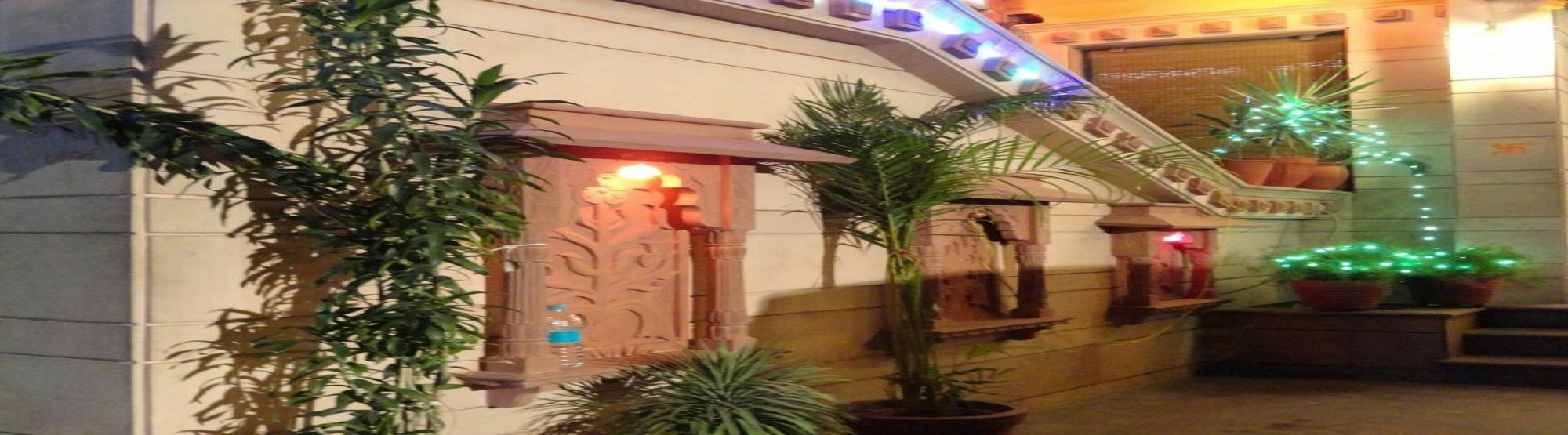 Maangta 102 Hotel Jaipur