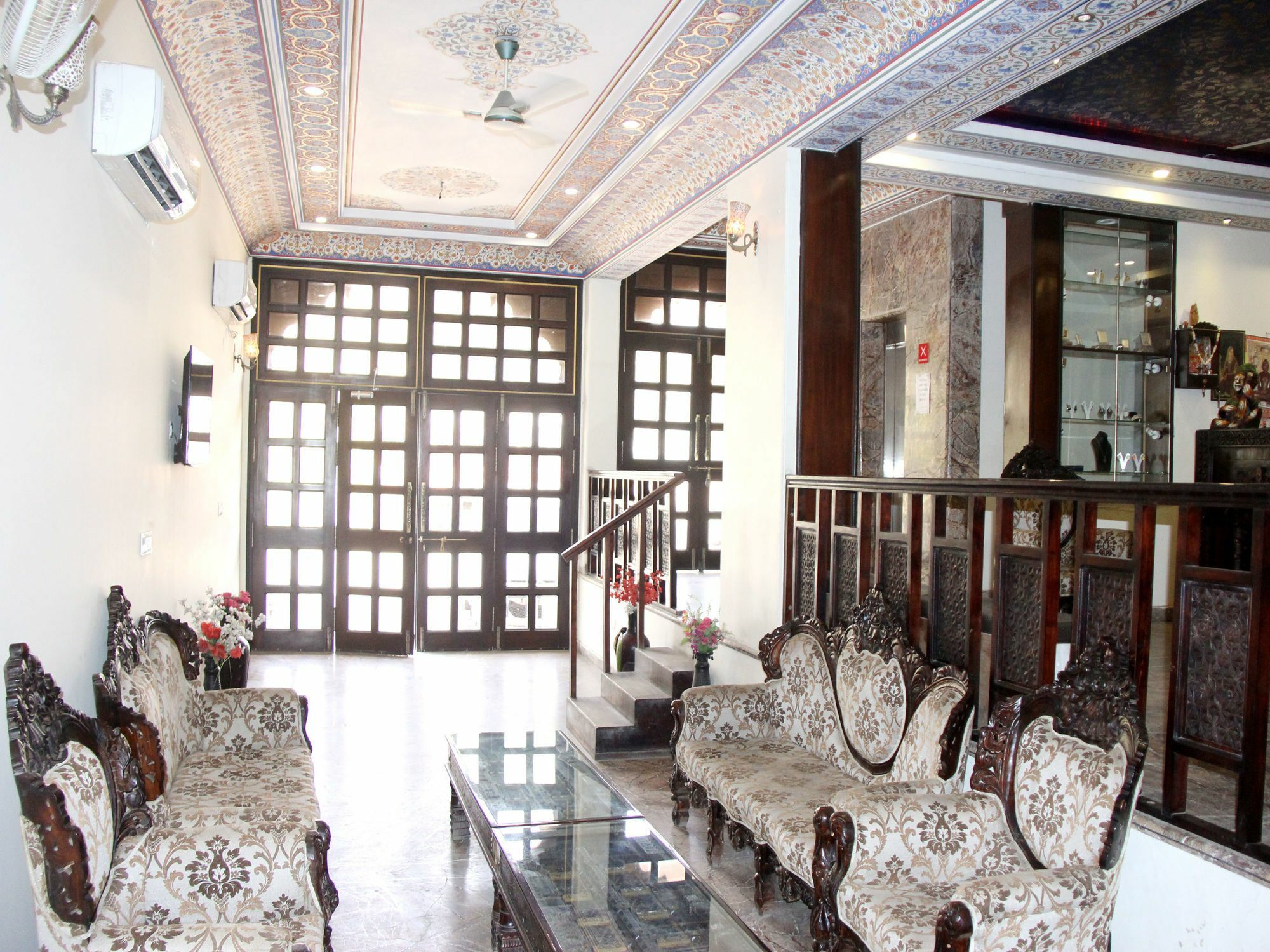 Oyo 14598 Surya Garh Hotel Jaipur