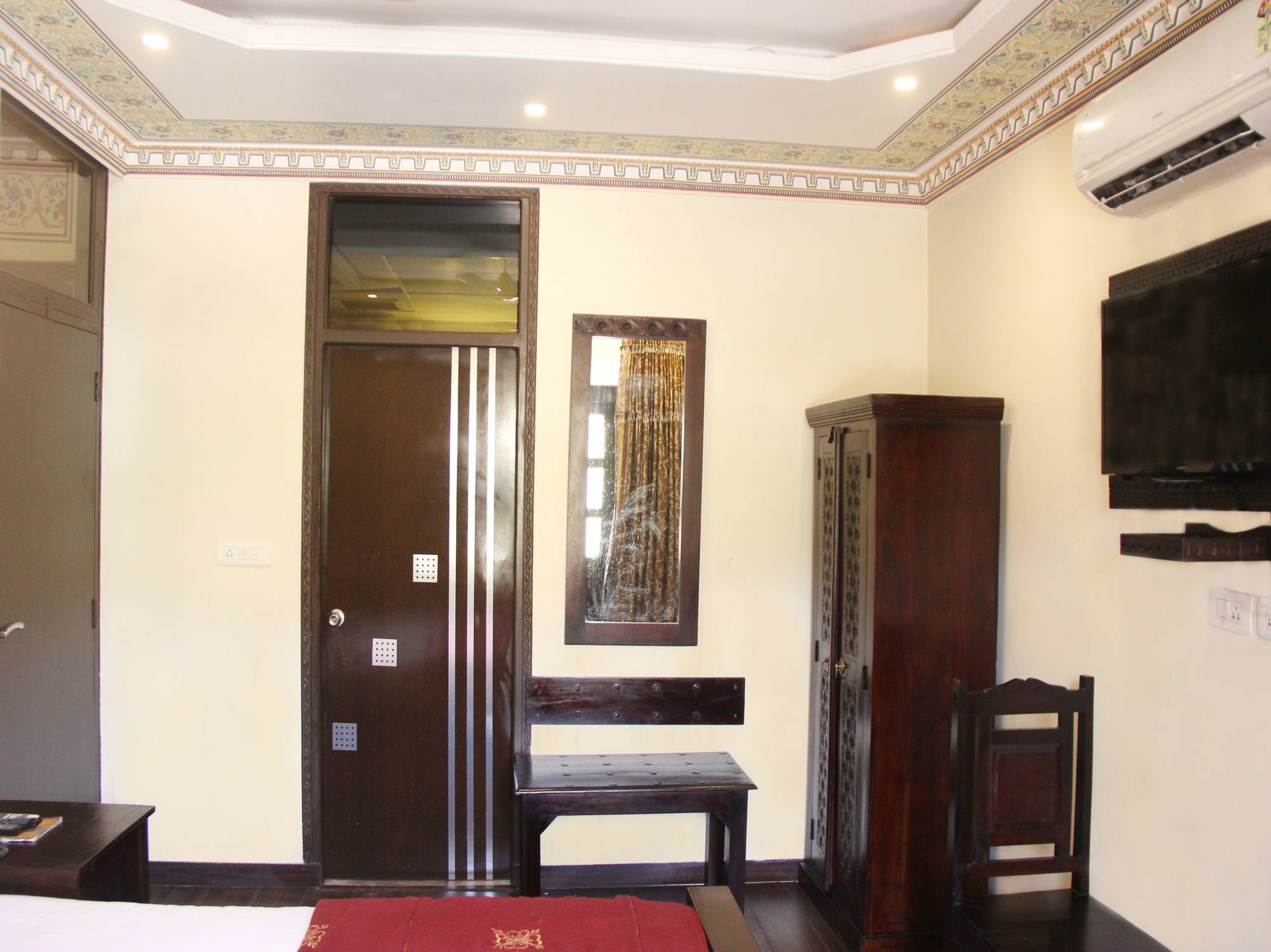Oyo 14598 Surya Garh Jaipur