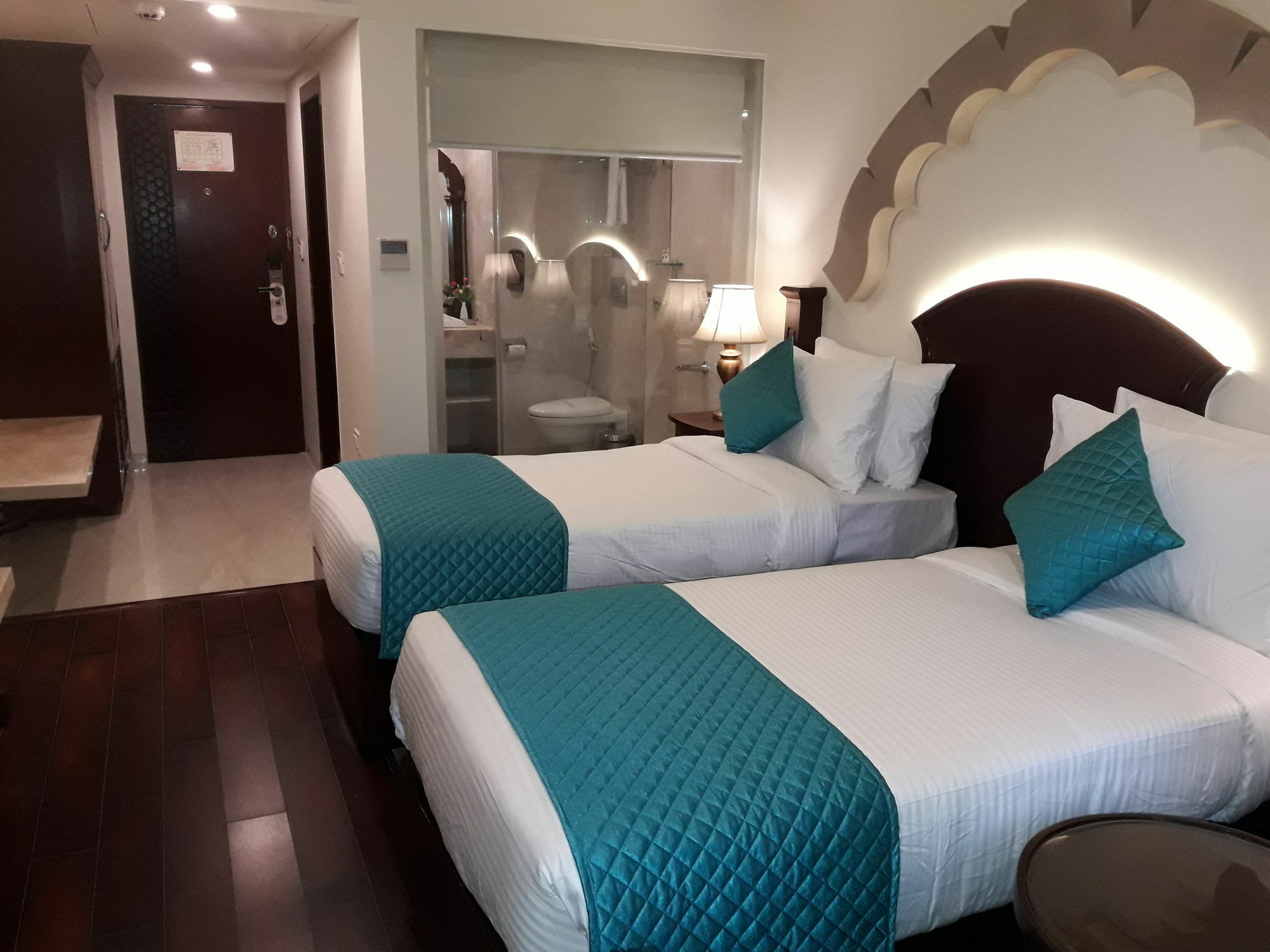 Comfort Sapphire Hotel Jaipur