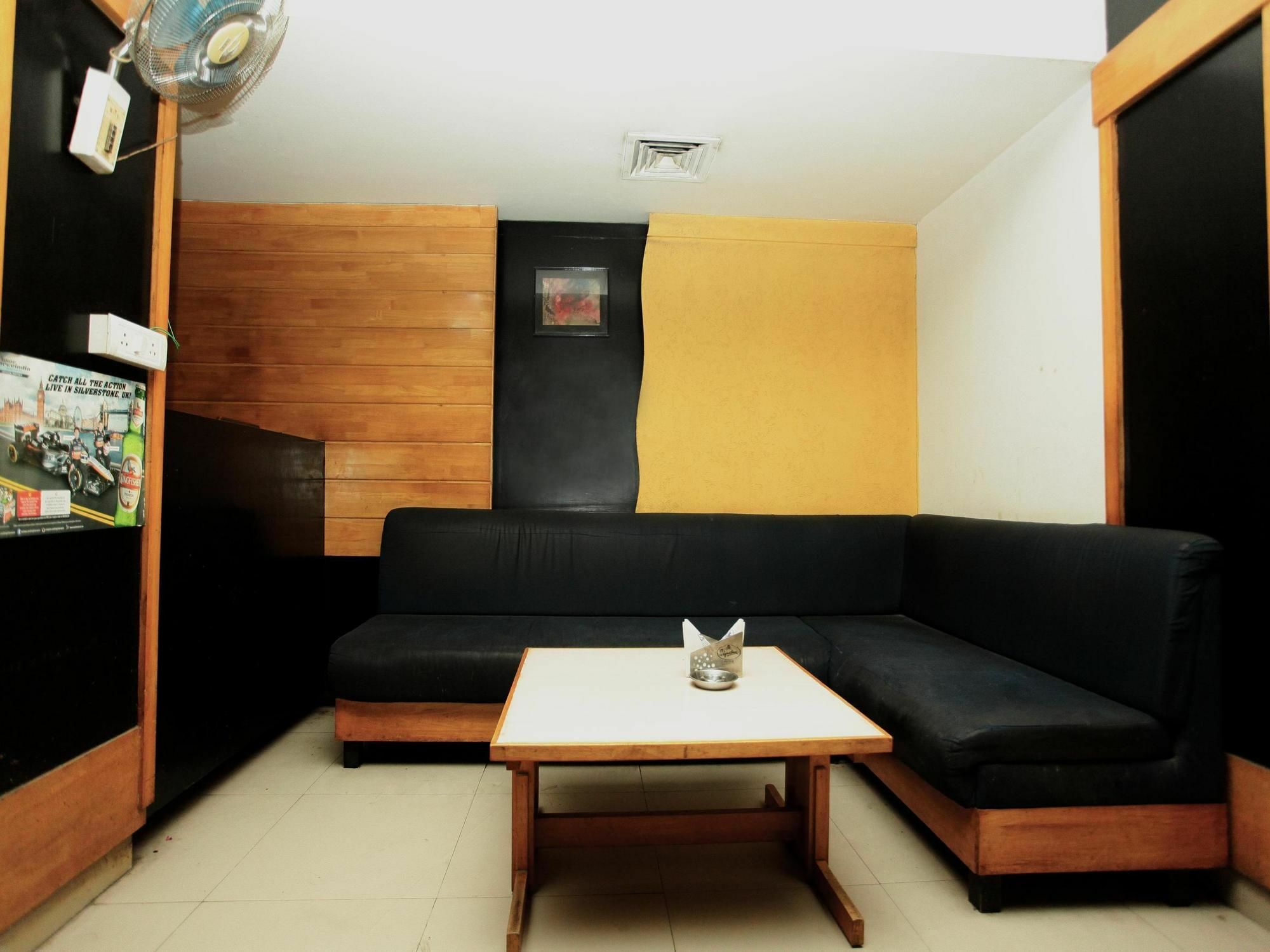 Hotel Oyo Rajapark 2