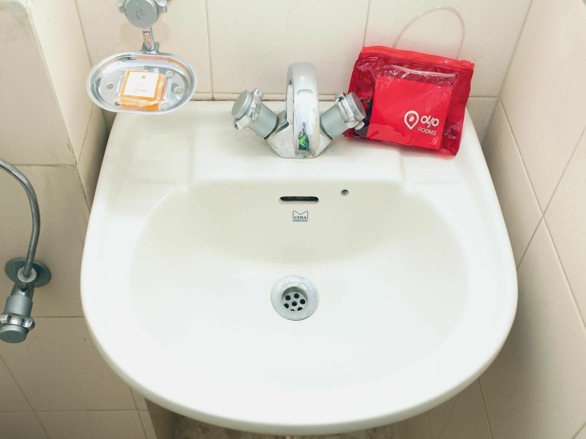 Hotel Oyo Rajapark 2 3*
