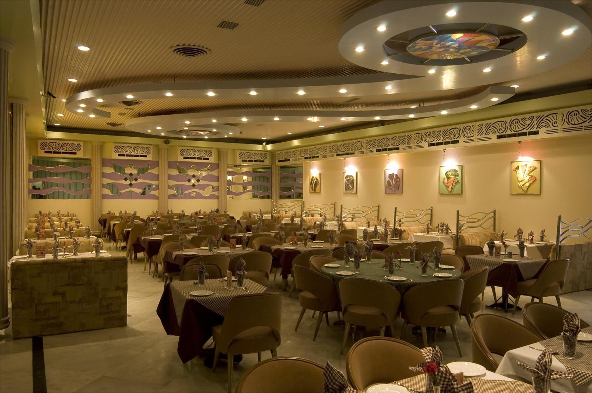 Hotel Lmb Centre,