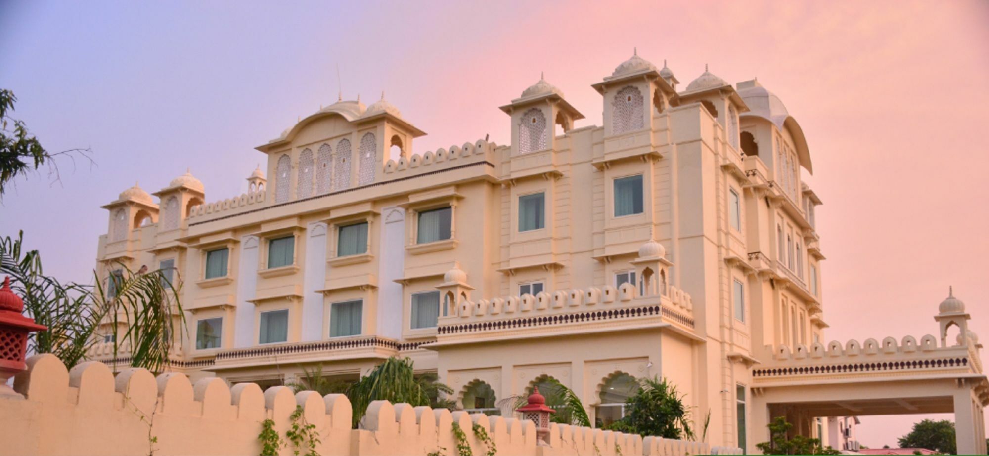 Sterling Atharva Resort 3*
