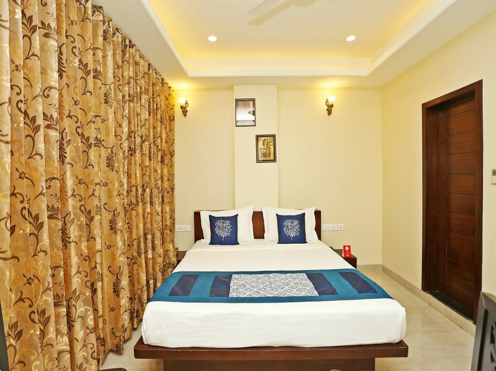 Oyo 9753 Cheelgadi Hotel 3*