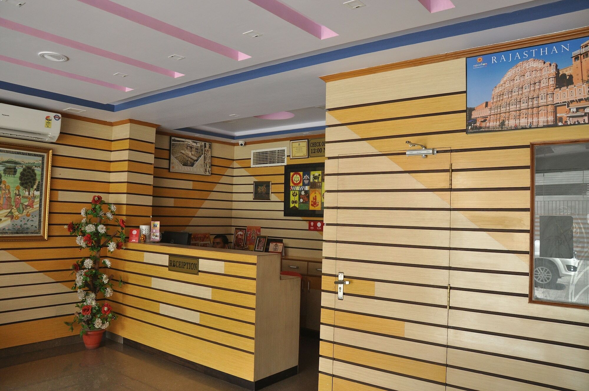 Oyo 6893 Airport View Hotel