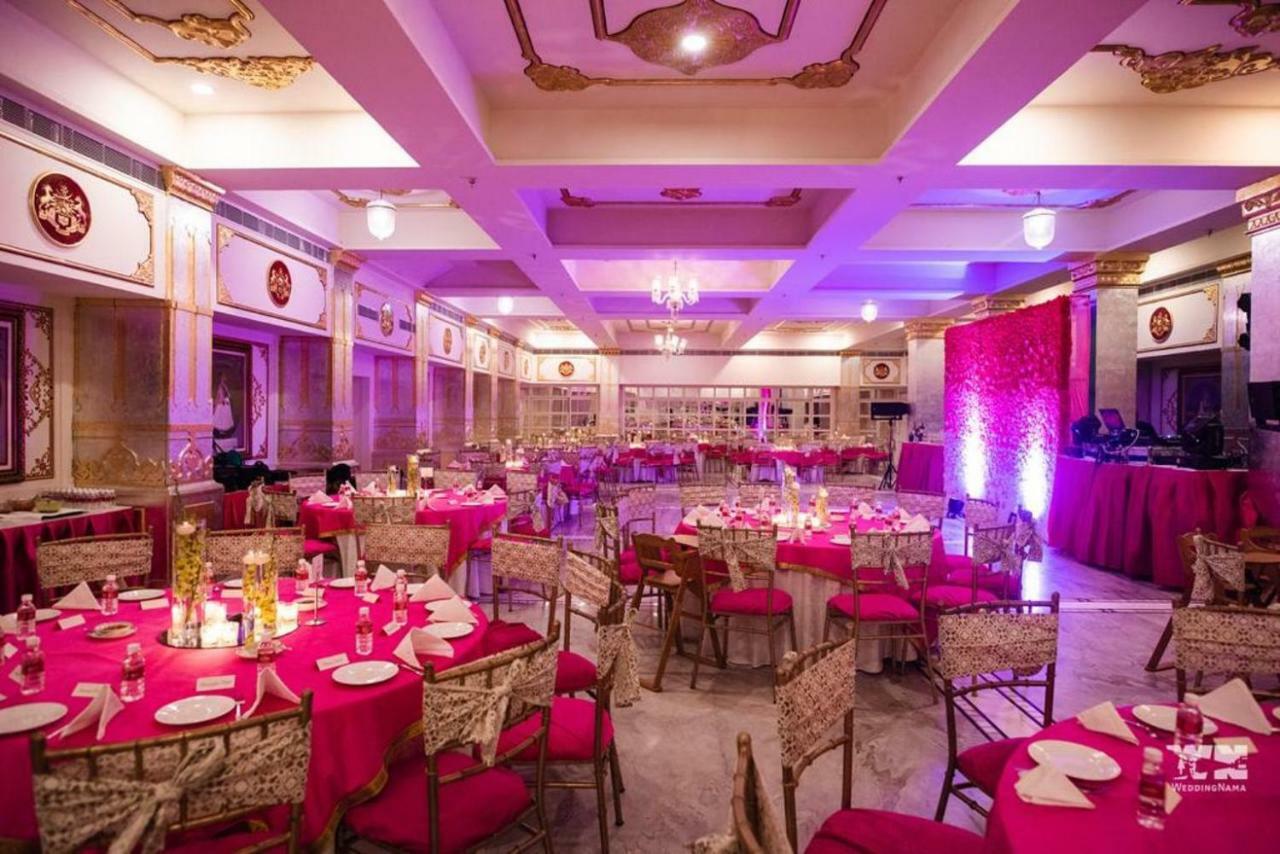 Hotel The Raj Palace