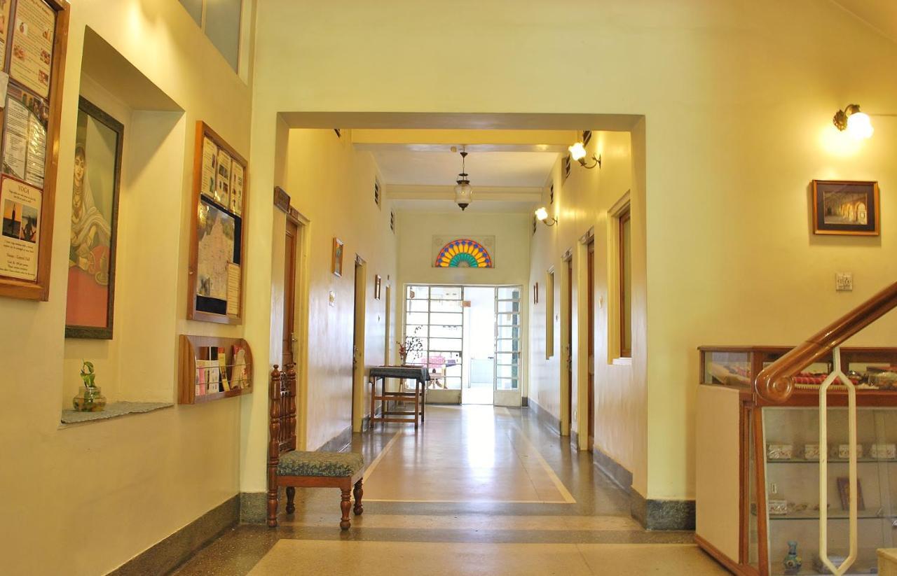 Tara Niwas Hotel