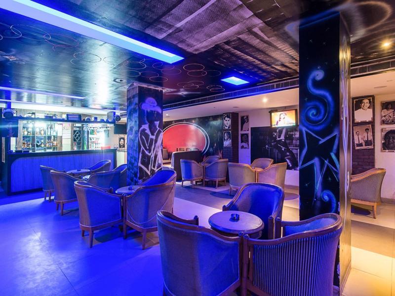 Hotel Oyo 5166 Crystal 3*