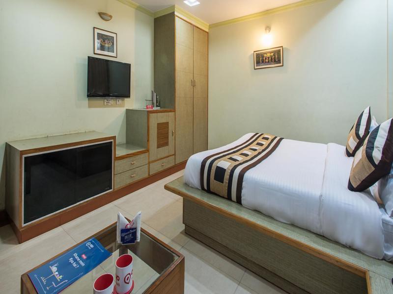 Fabhotel Fly View