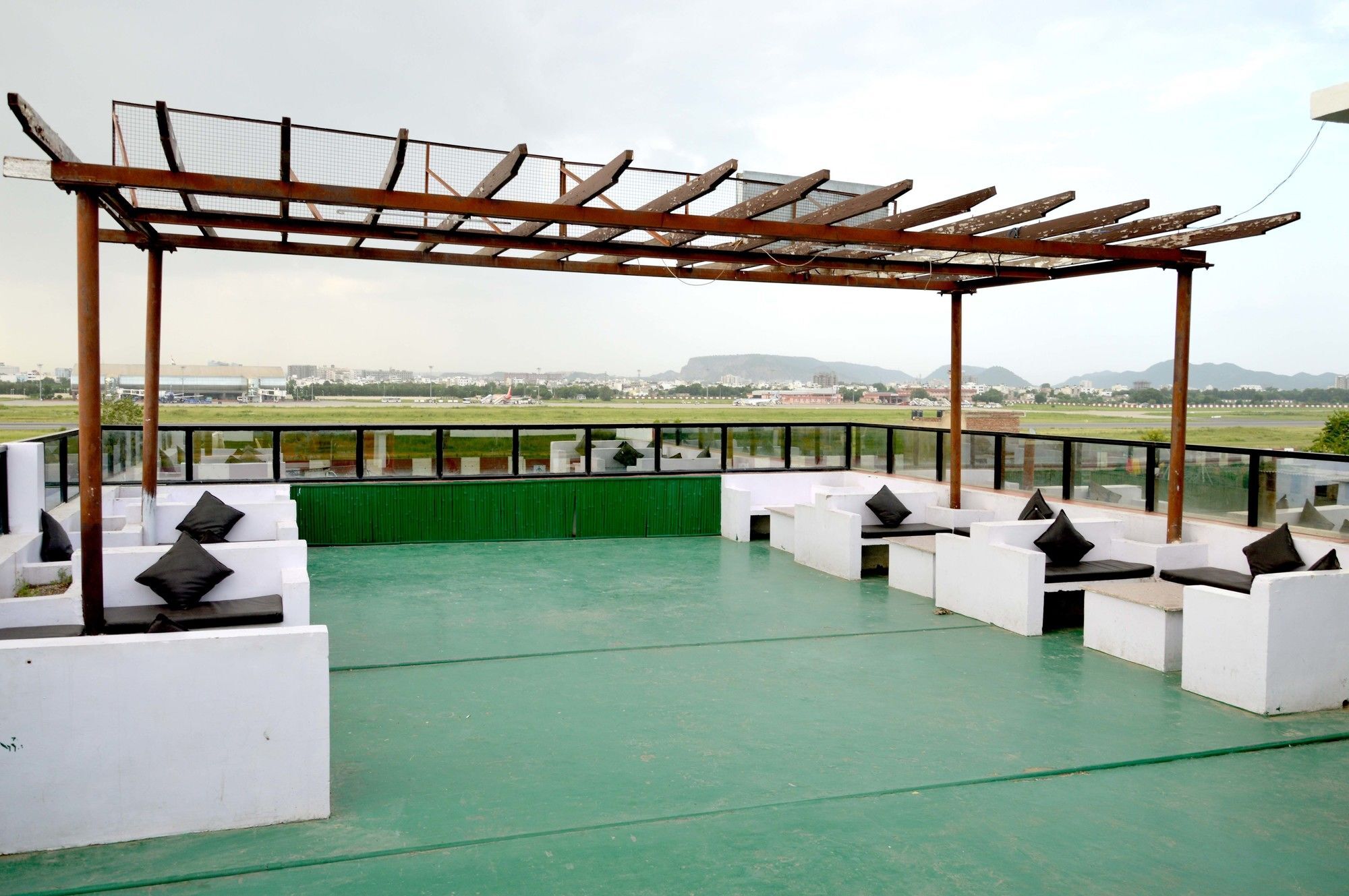 Fabhotel Fly View 3*
