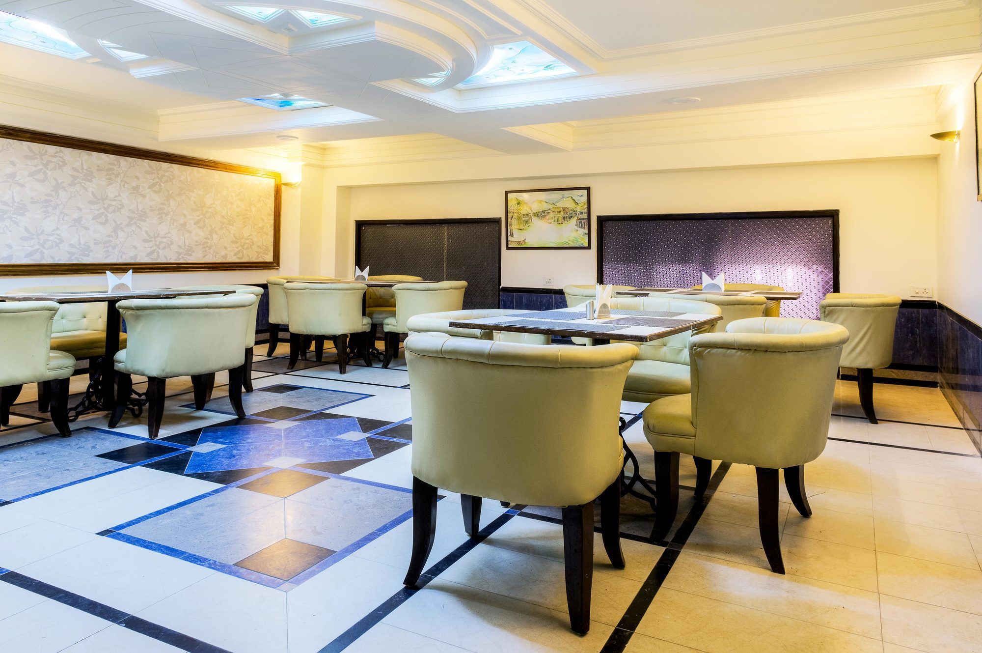 Indiana Classic Hotel Jaipur