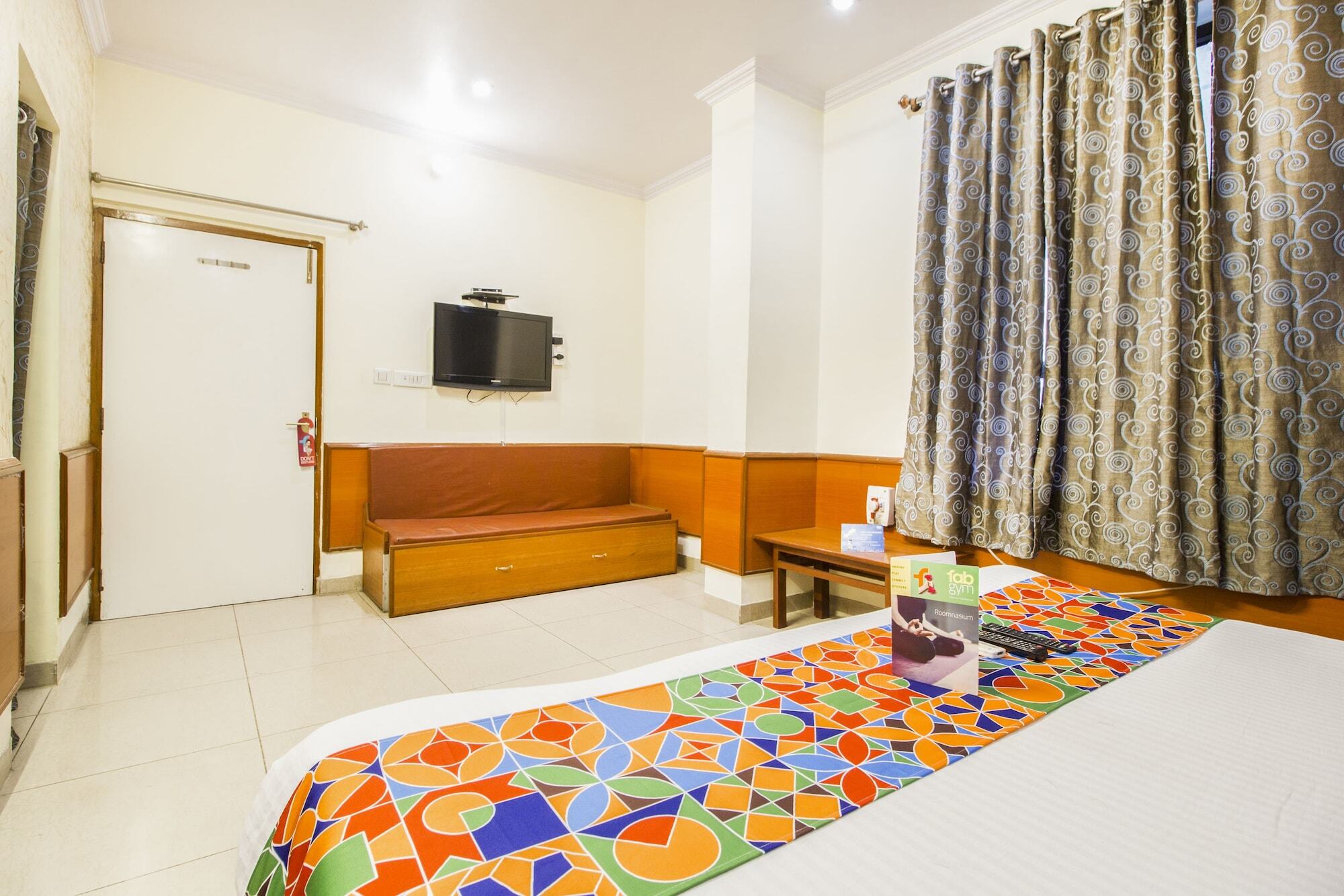 Fabexpress Surya Mani Hotel Jaipur
