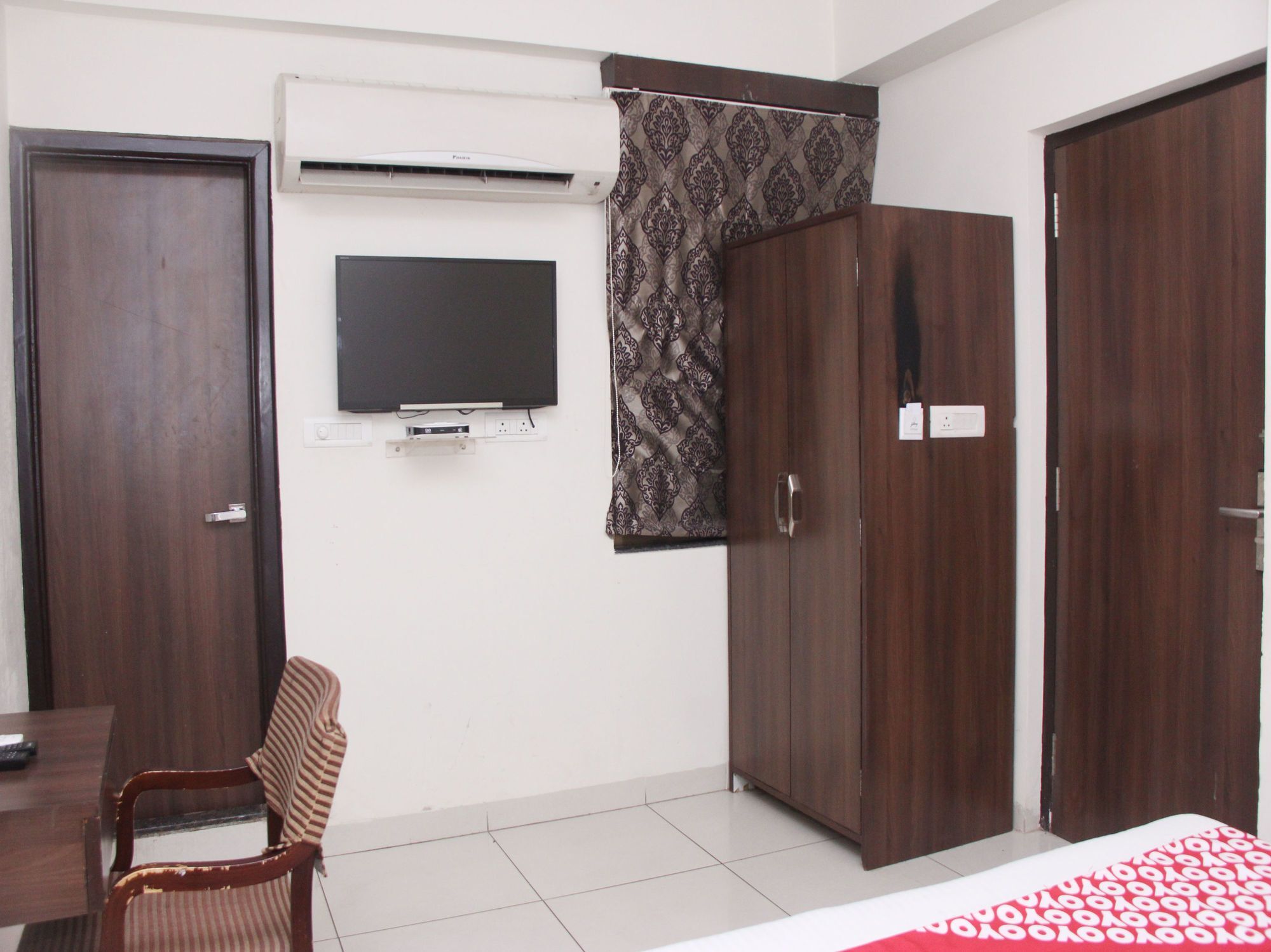 Oyo 14427 Rk Palace 2* Jaipur