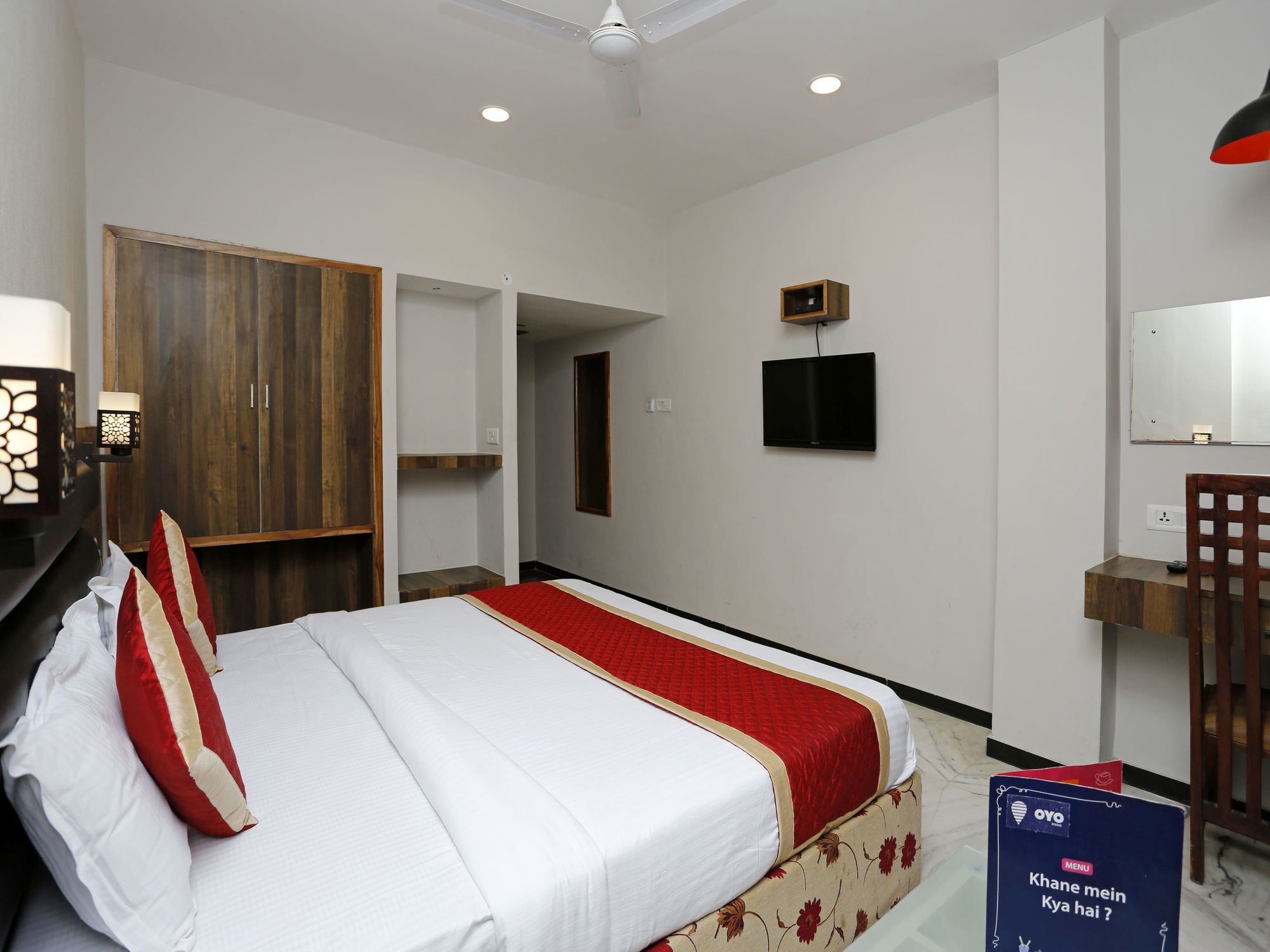 Oyo 606 Imperial Hotel Jaipur