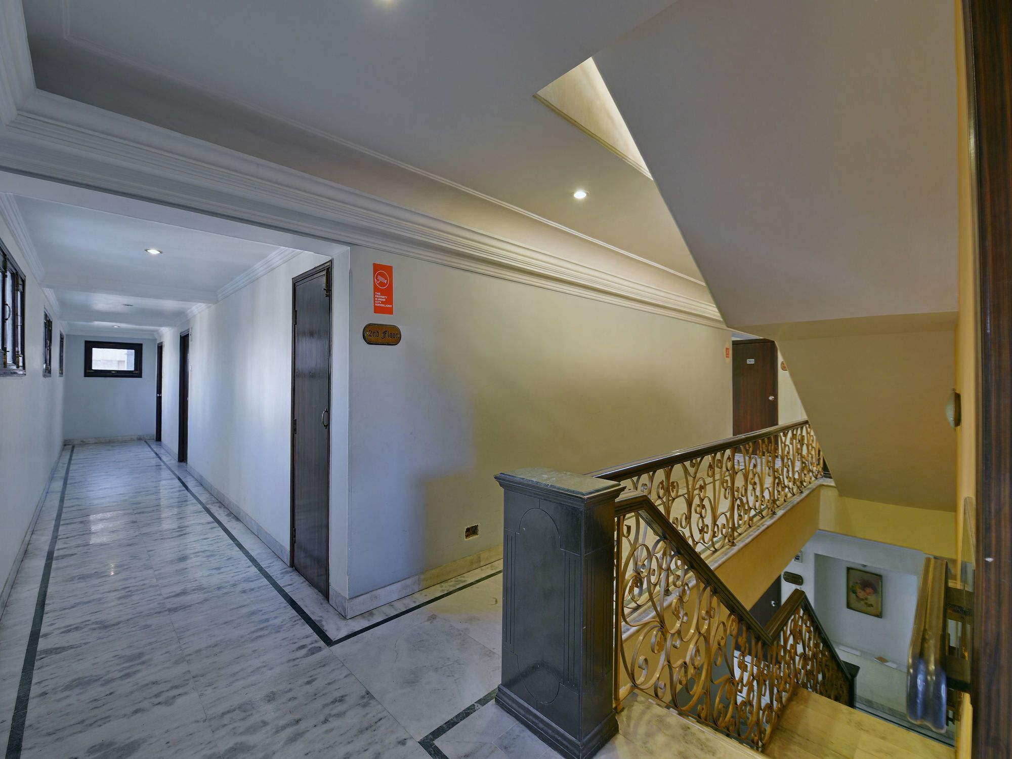 Oyo 1746 Rnb Select Jaipur