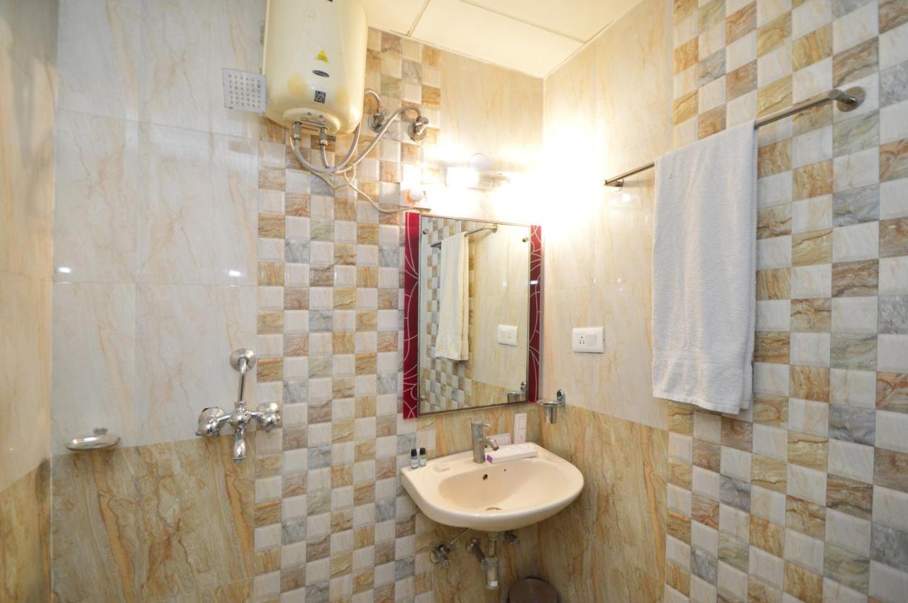 Hotel Surya Garh 3*