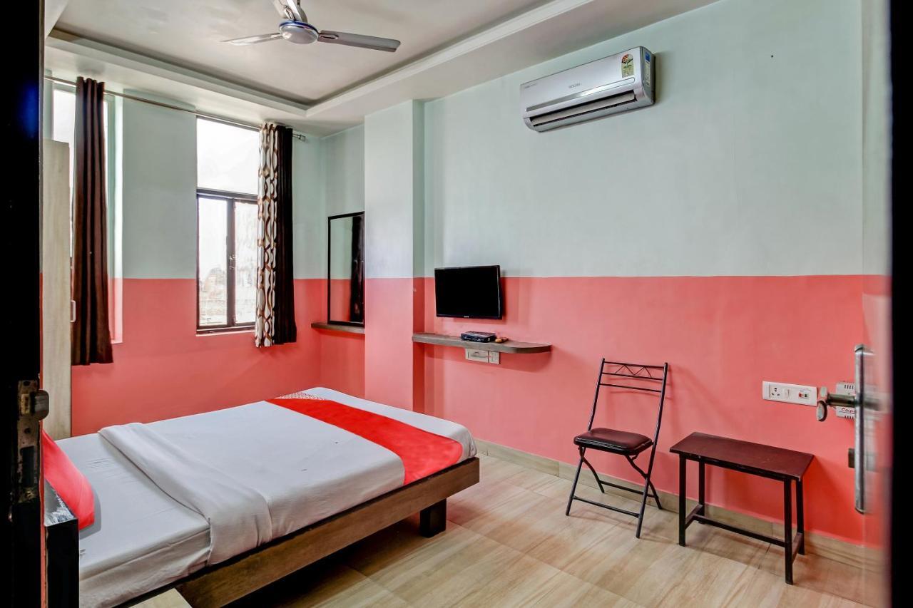 O Rajwada Hotel