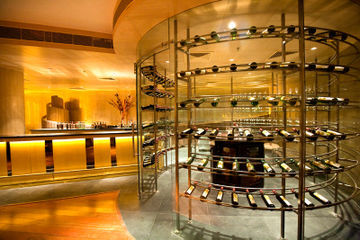 Hotel The Lalit Traveller- Airport 3*