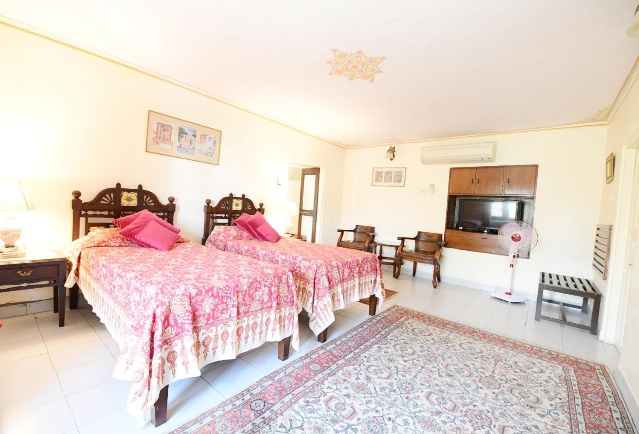 Hotel Meghniwas