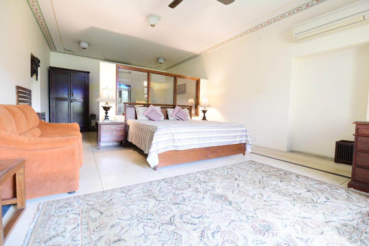 Meghniwas Hotel