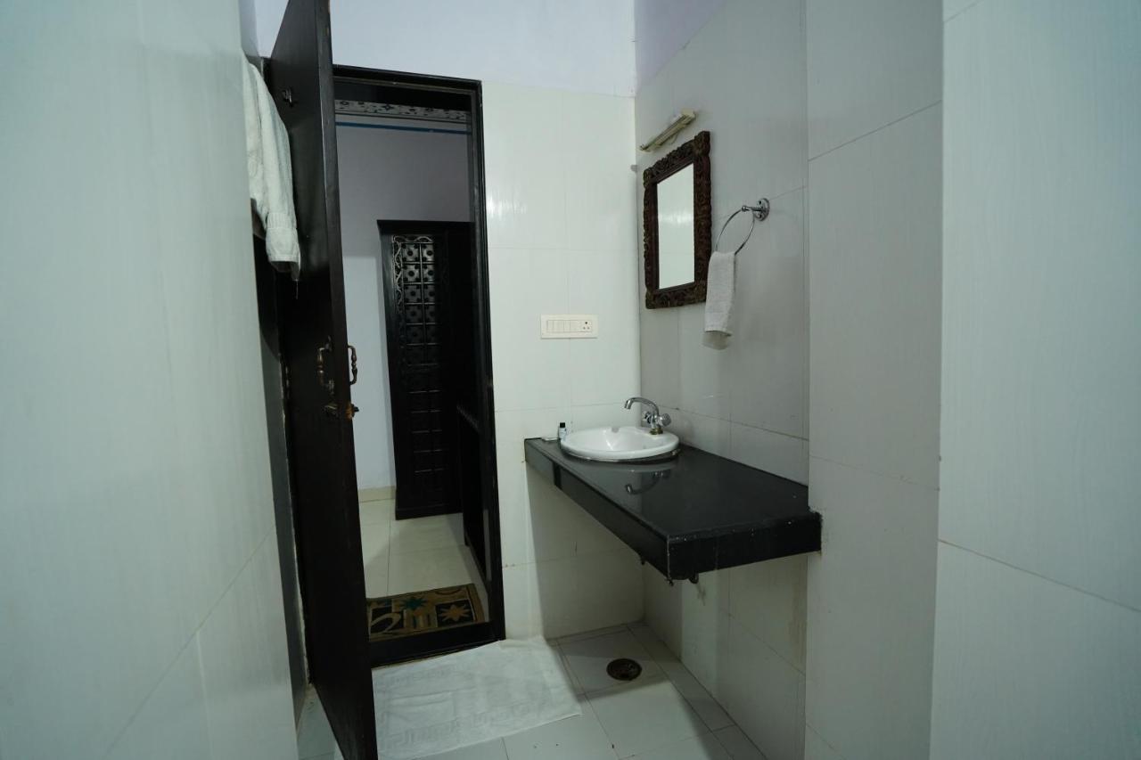 Hotel Jal Mahal Haveli