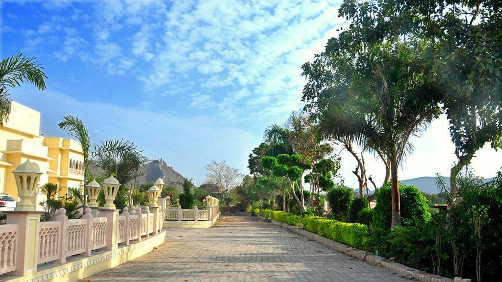 Hotel Raj Bagh Palace Jaipur
