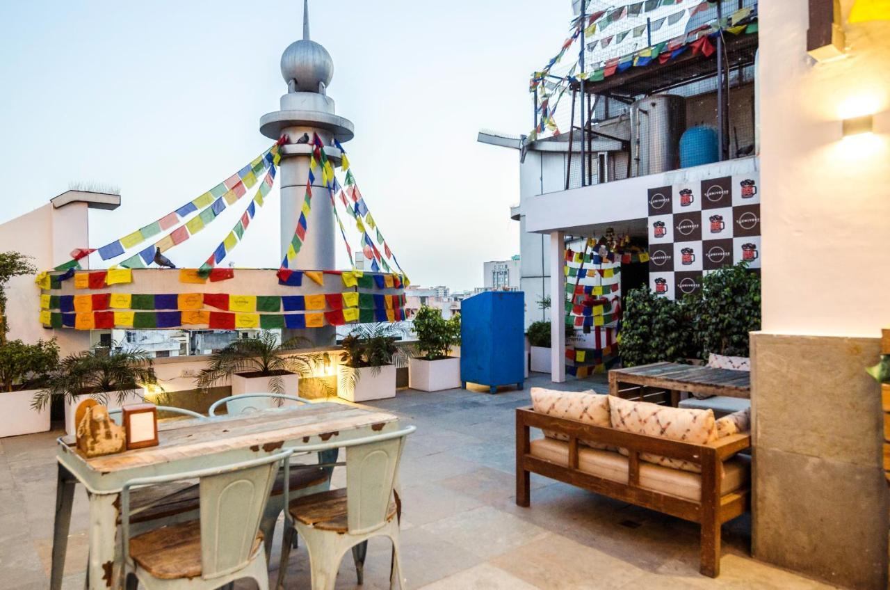 Capital O 18514 Royal Empire Hotel 4*