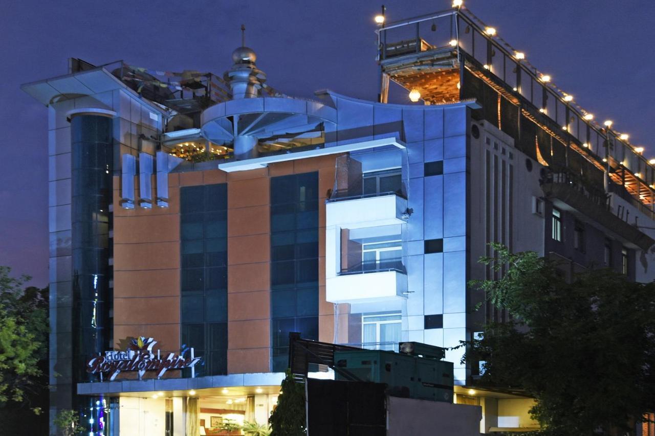 Capital O 18514 Royal Empire Hotel Jaipur